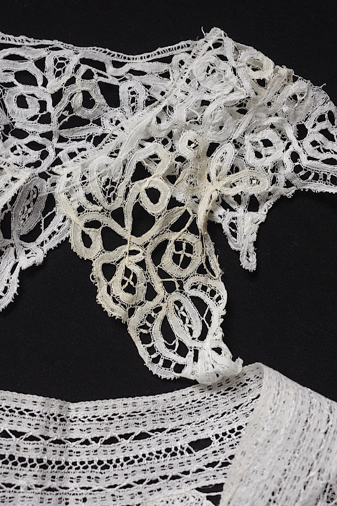 アンティークレース dentelle antique  ハギレ 襟 .FR a l'epoque
