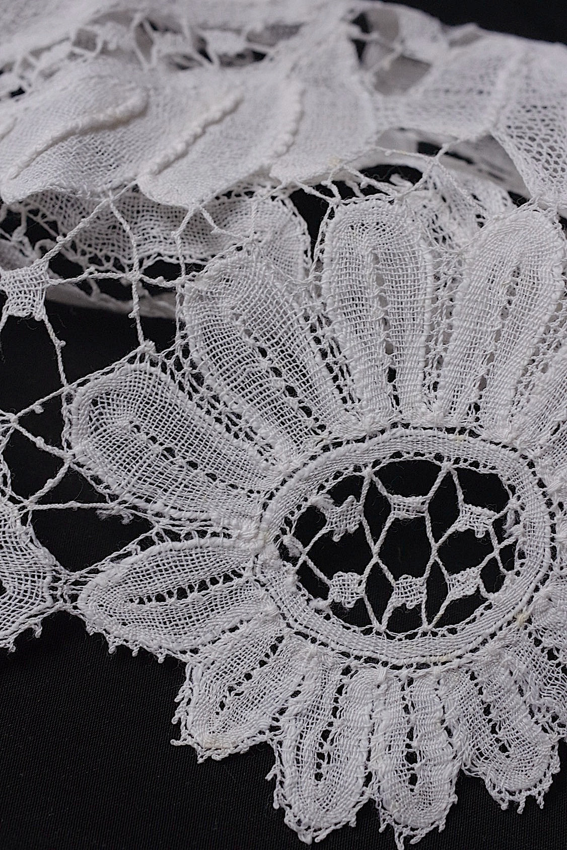 アンティークレース dentelle antique  幅広 315cm .FR a l'epoque