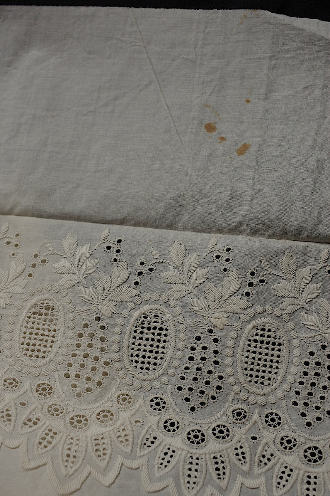 アンティークレース dentelle antique  刺繍テープ .FR a l'epoque