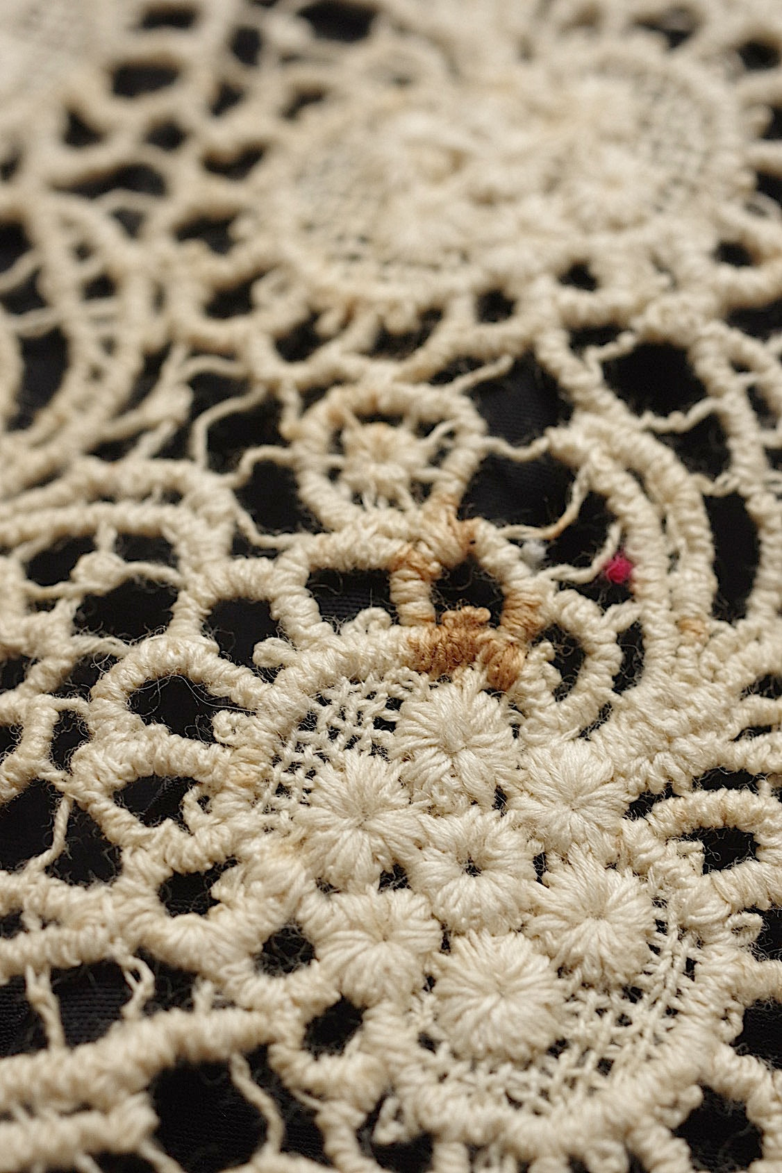 アンティークレース dentelle antique  ギピュールレース .FR a l'epoque