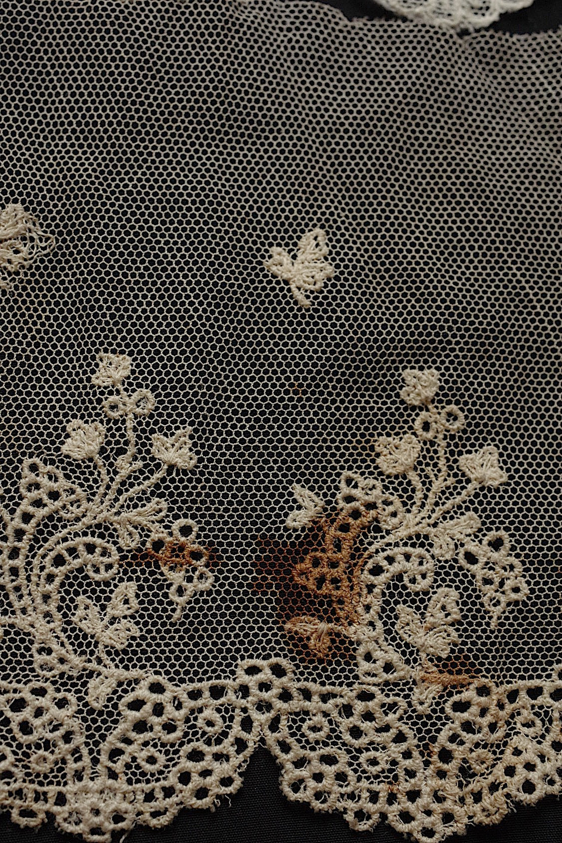 アンティークレース dentelle antique  ハギレ素材用 lots2 .FR a l'epoque