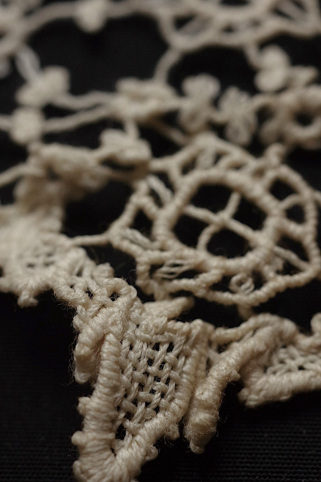 アンティークレース dentelle antique  ハギレ素材用 lots3 .FR a l'epoque