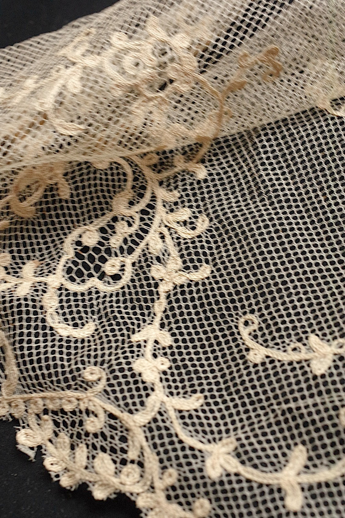 アンティークレース dentelle antique  ハギレ素材用 lots5 .FR a l'epoque