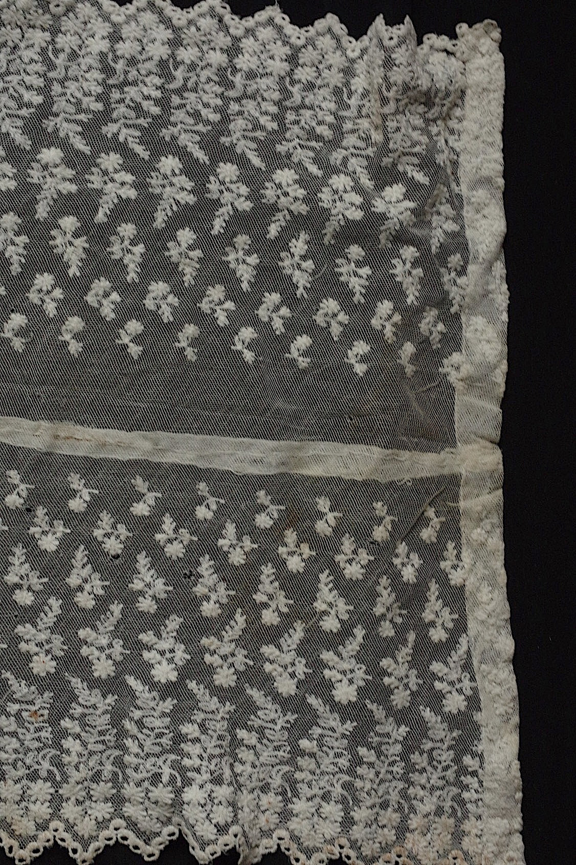 アンティークレース dentelle antique  ハギレ素材用 lots5 .FR a l'epoque