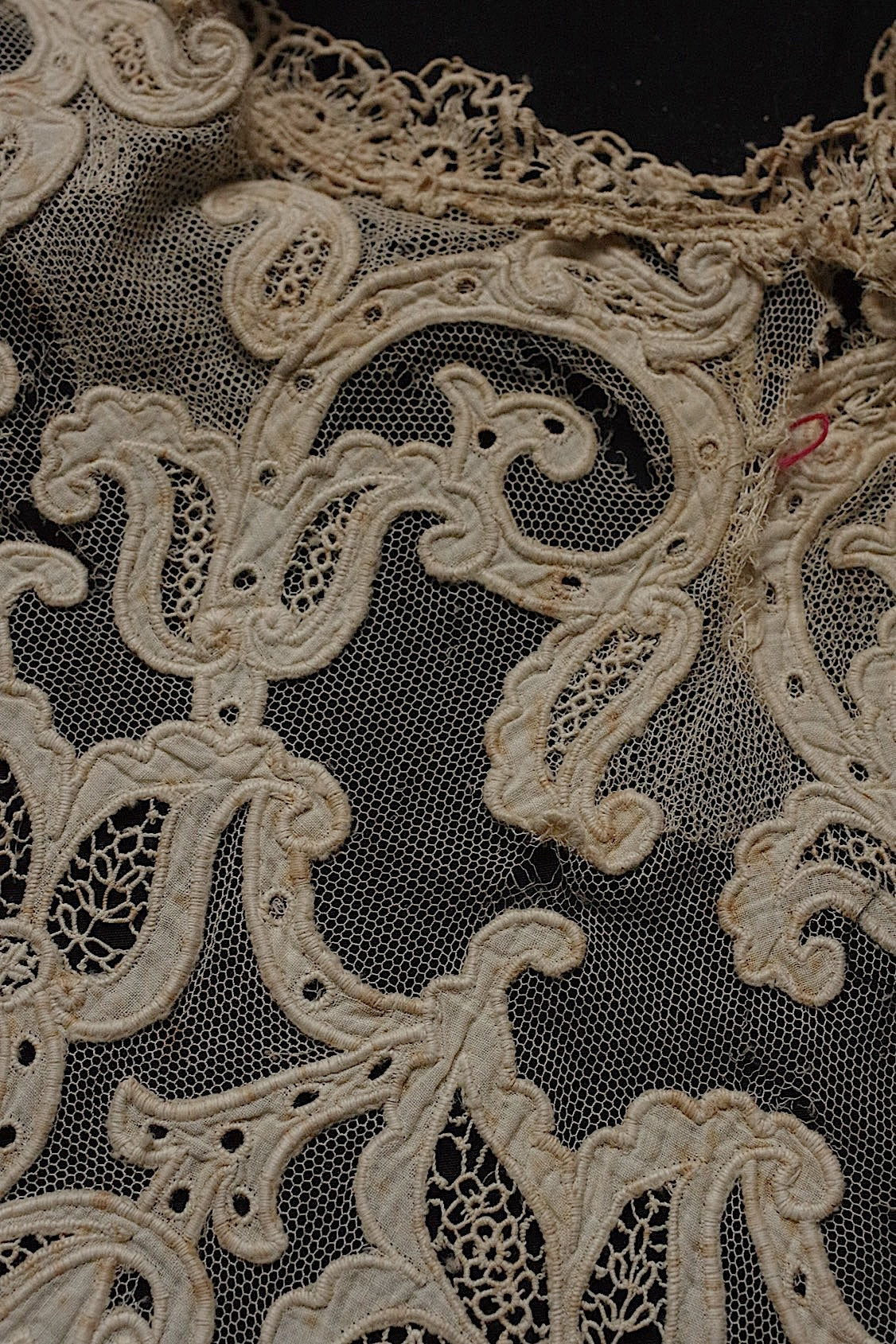 アンティークレース dentelle antique  ハギレ素材用 lots5 .FR a l'epoque