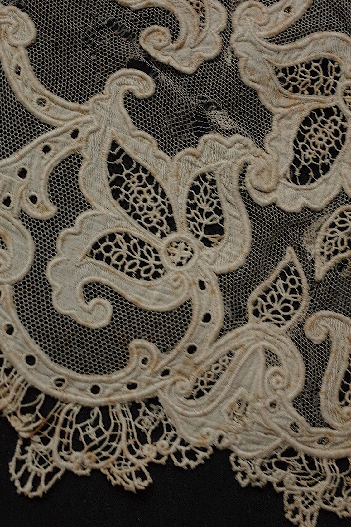 アンティークレース dentelle antique  ハギレ素材用 lots5 .FR a l'epoque