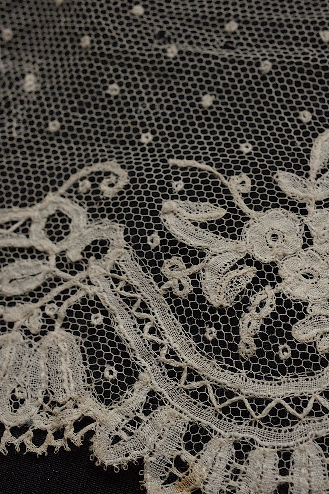 アンティークレース dentelle antique  ハギレ素材用 lots6 .FR a l'epoque