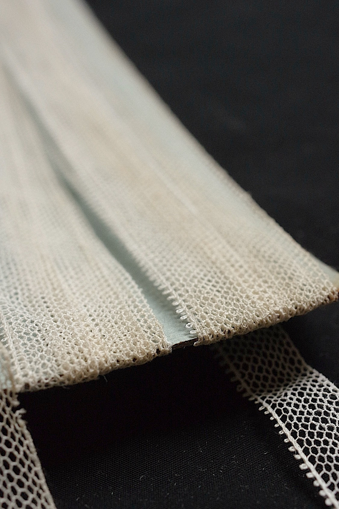 アンティークレース dentelle antique  ハギレ素材用 lots7 .FR a l'epoque