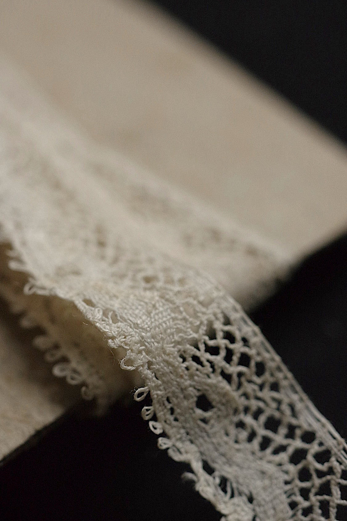 アンティークレース dentelle antique  ハギレ素材用 lots7 .FR a l'epoque