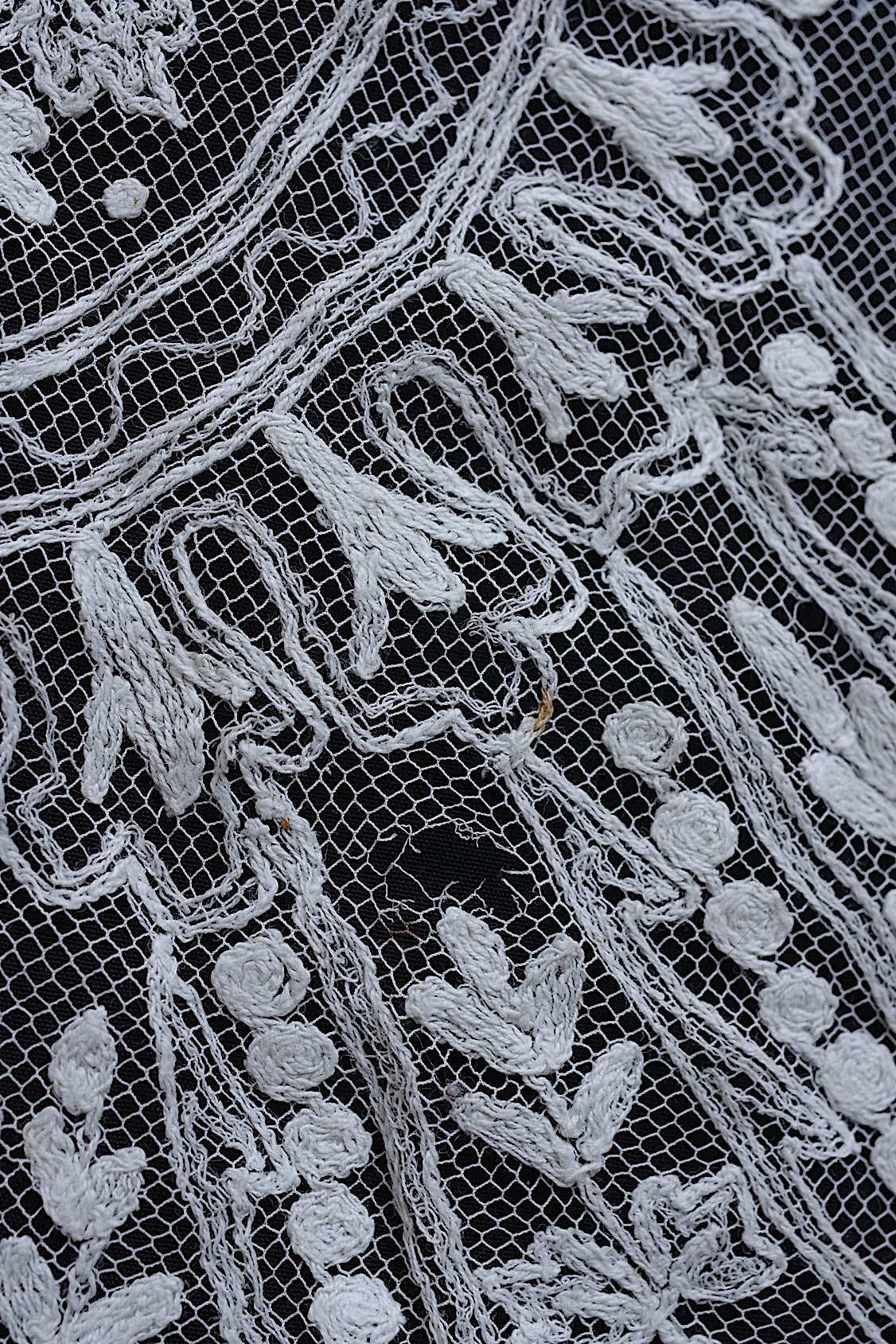 アンティークレース dentelle atntique bas d'aube .FR a l'epoque