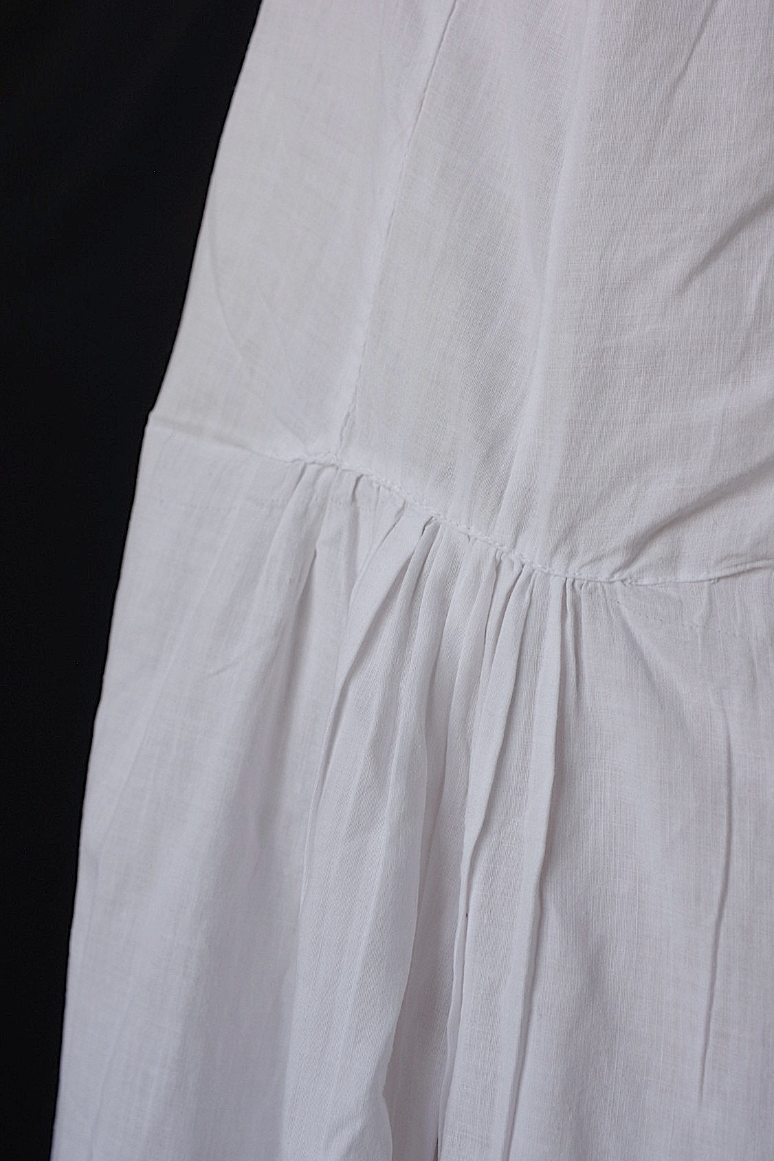 アンティークワンピース vêtement antique robe de chambre .FR a l'epoque