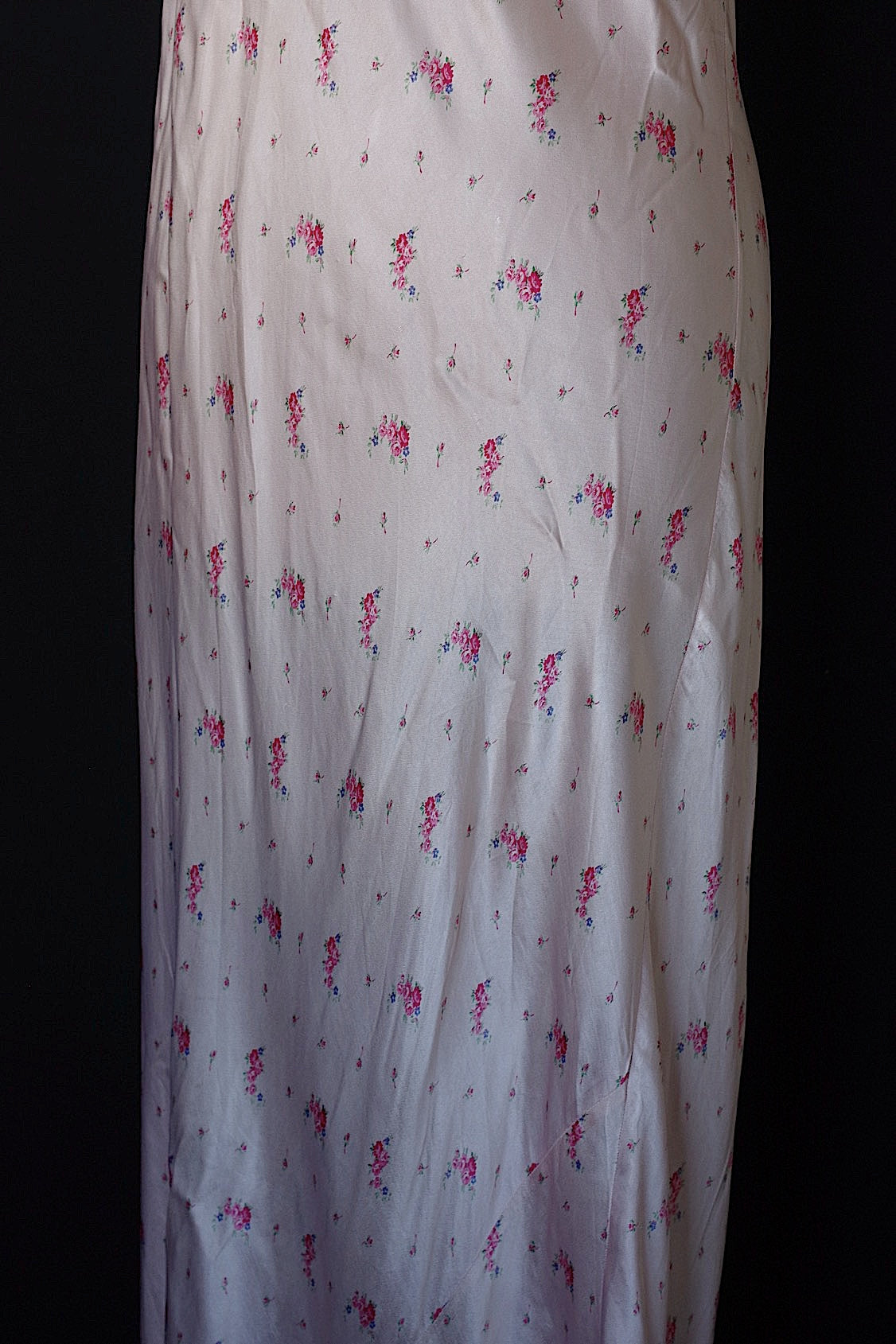 アンティークワンピース vêtement antique 花柄 .FR a l'epoque