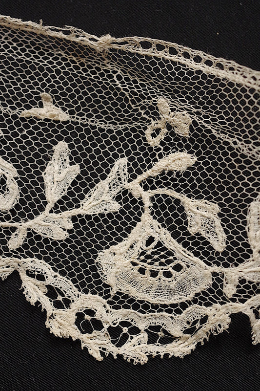 アンティークレース dentelle antique 265cm .FR a l'epoque