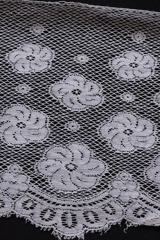 アンティークレース dentelle antique 510cm .FR a l'epoque