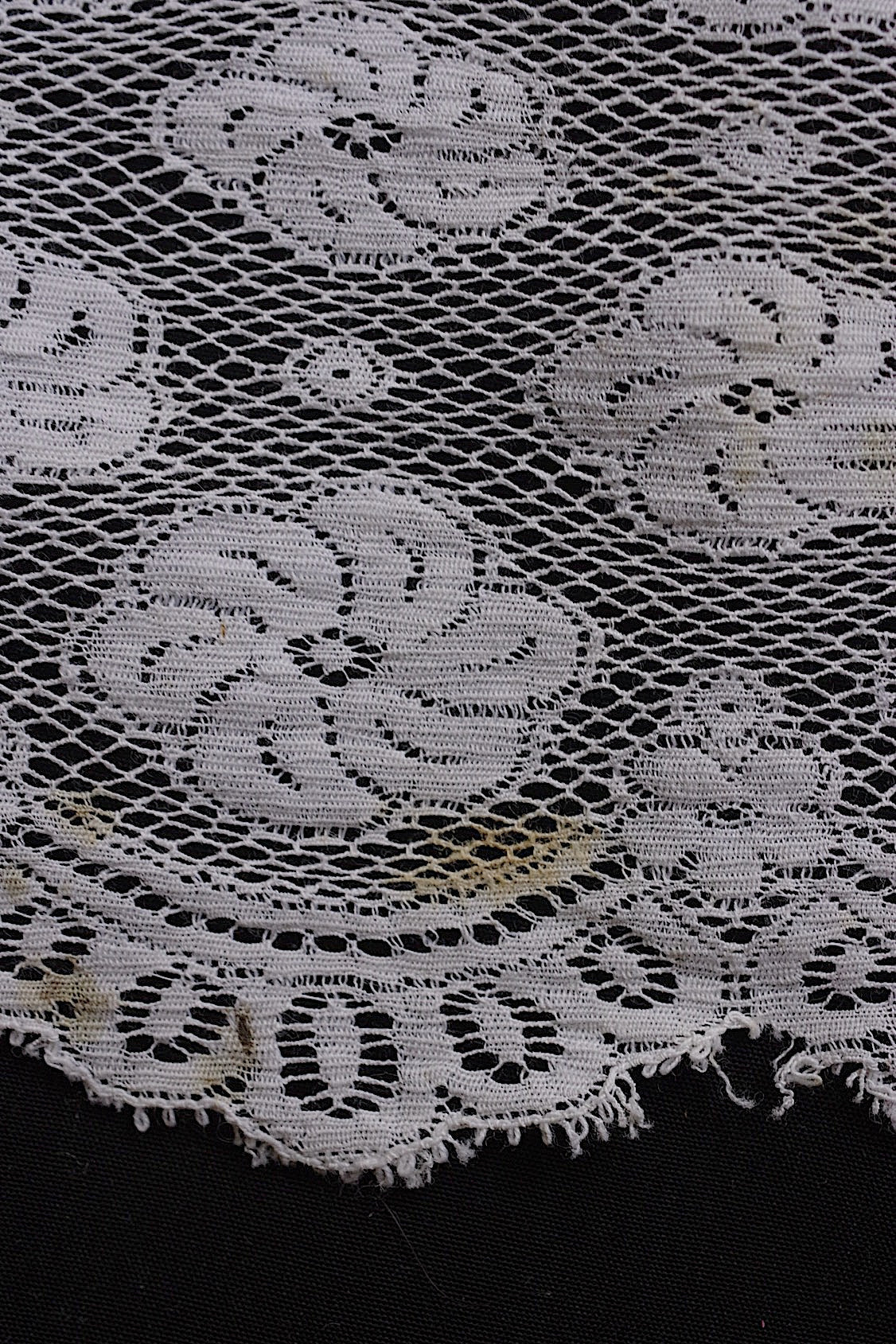 アンティークレース dentelle antique 510cm .FR a l'epoque