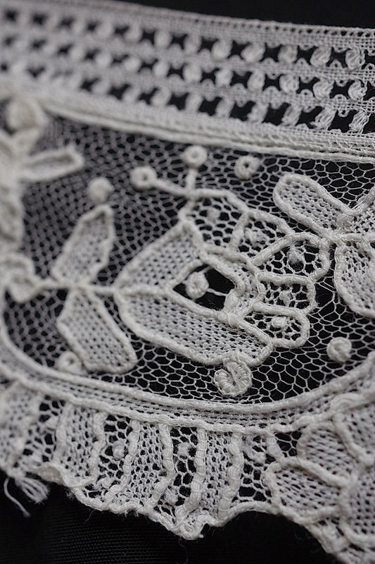 アンティークレース dentelle antique 210cm .FR a l'epoque