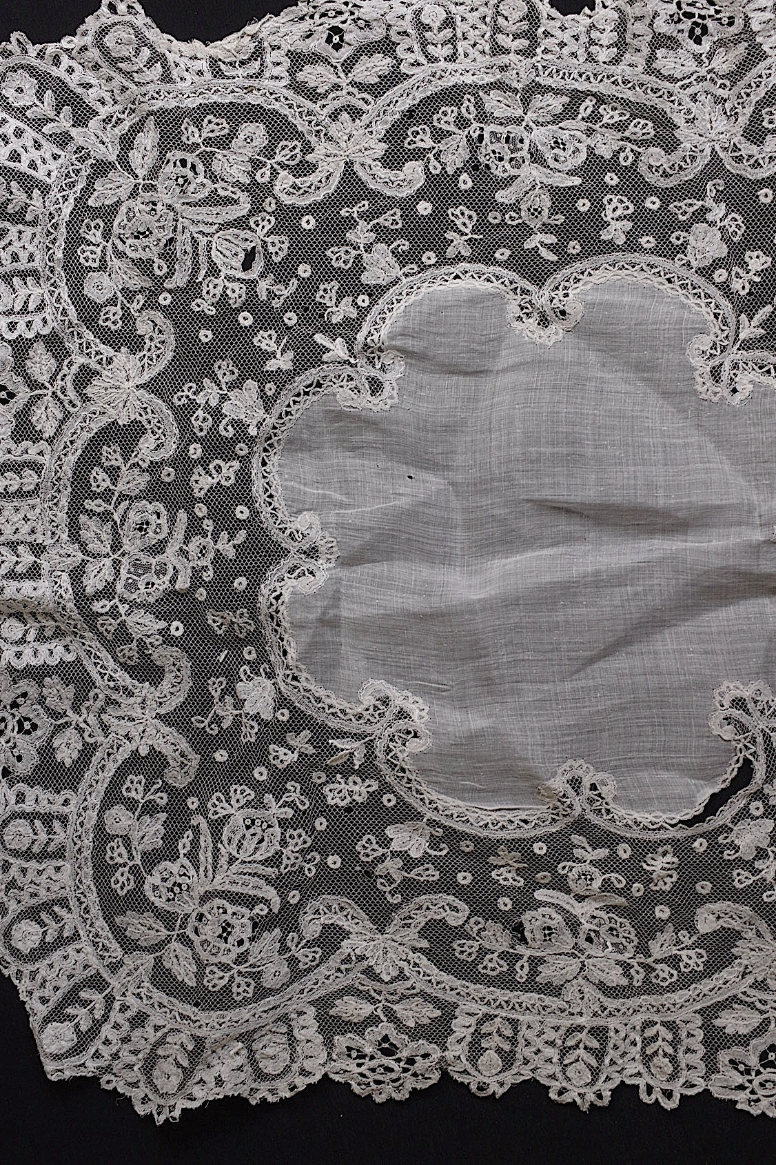 アンティークレース dentelle antique ハギレ+ハンカチ .FR a l'epoque