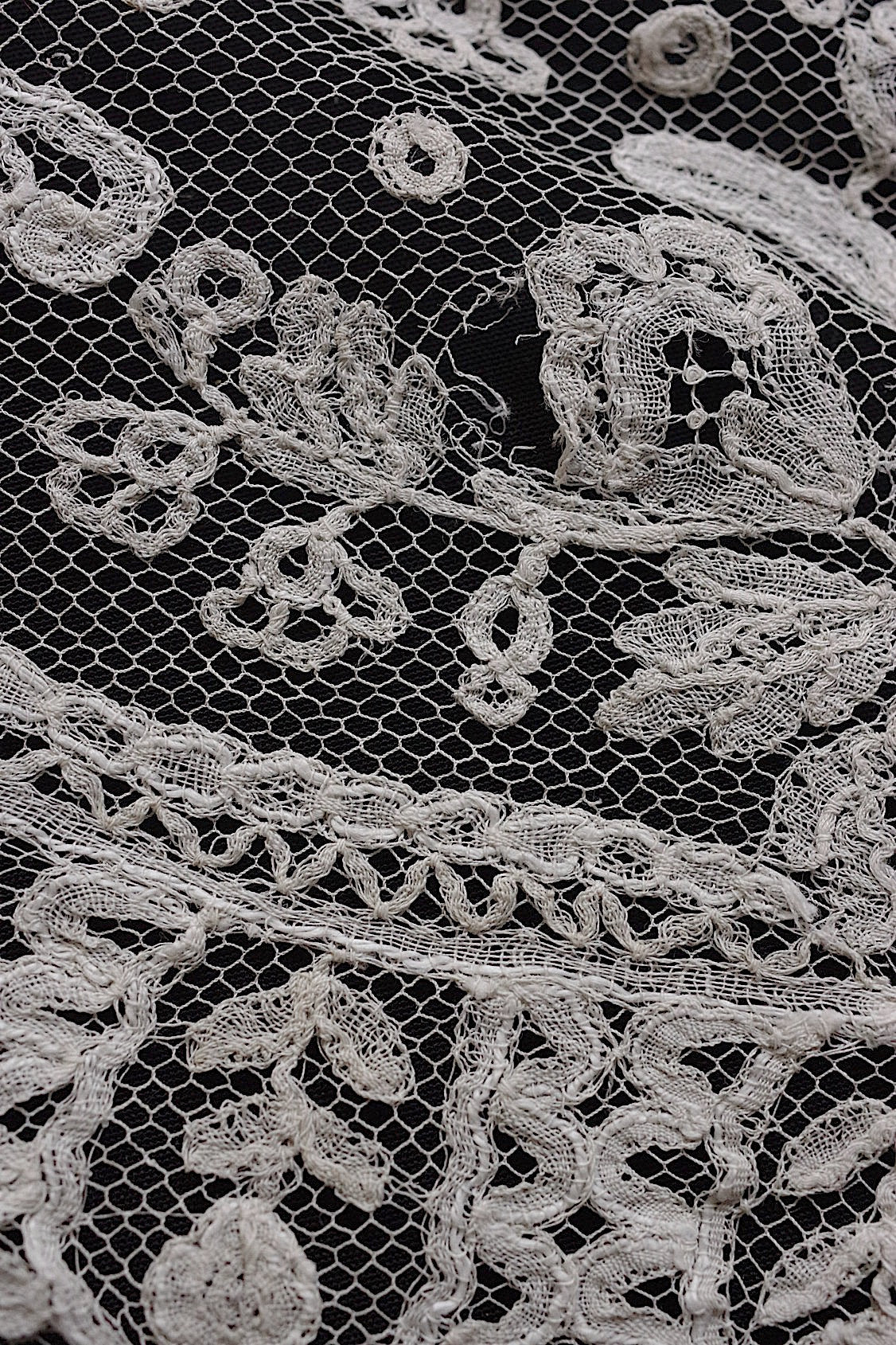 アンティークレース dentelle antique ハギレ+ハンカチ .FR a l'epoque