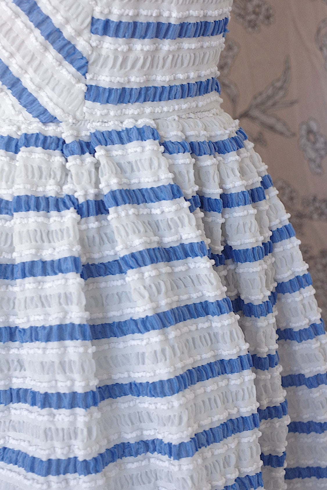 ヴィンテージワンピース vêtement vintage 50's .FR a l'epoque