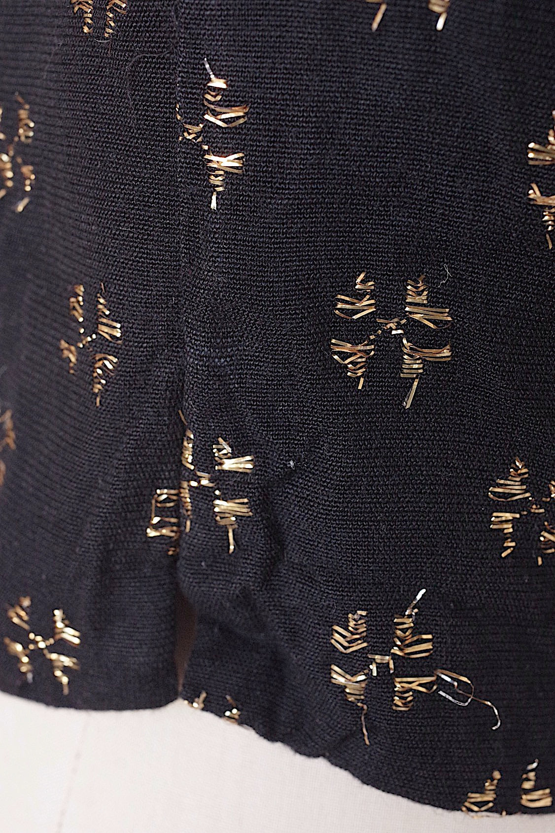 ヴィンテージtops vêtement vintage 黒トップ .FR a l'epoque