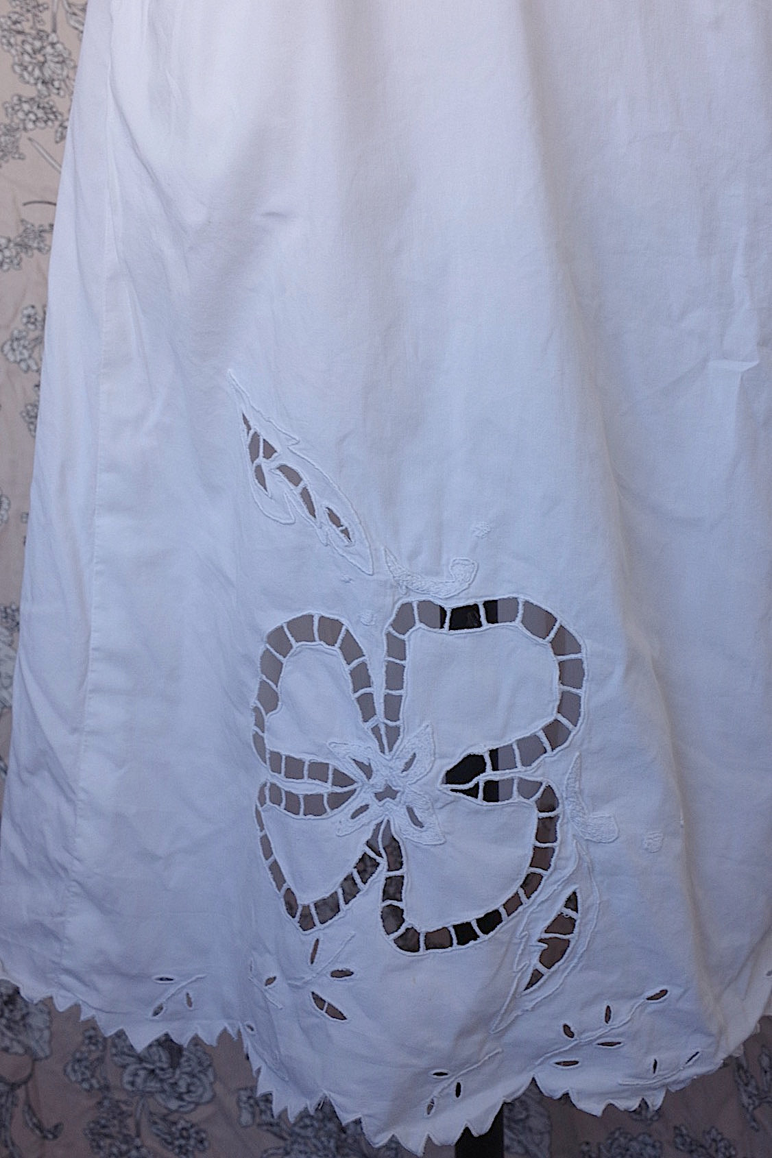 ヴィンテージスカート vêtement vintage Emmanuelle Khanh .FR a l'epoque