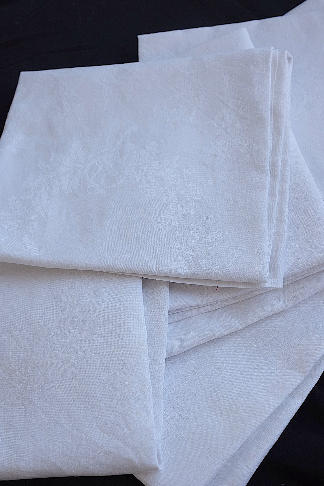 アンティークナプキン nappe de table antique Damassé .FR a l'epoque