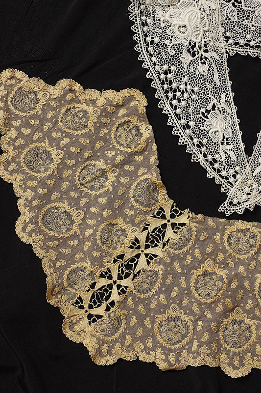 アンティークレース dentelle antique antique lace 襟とハギレ .FR a l'epoque