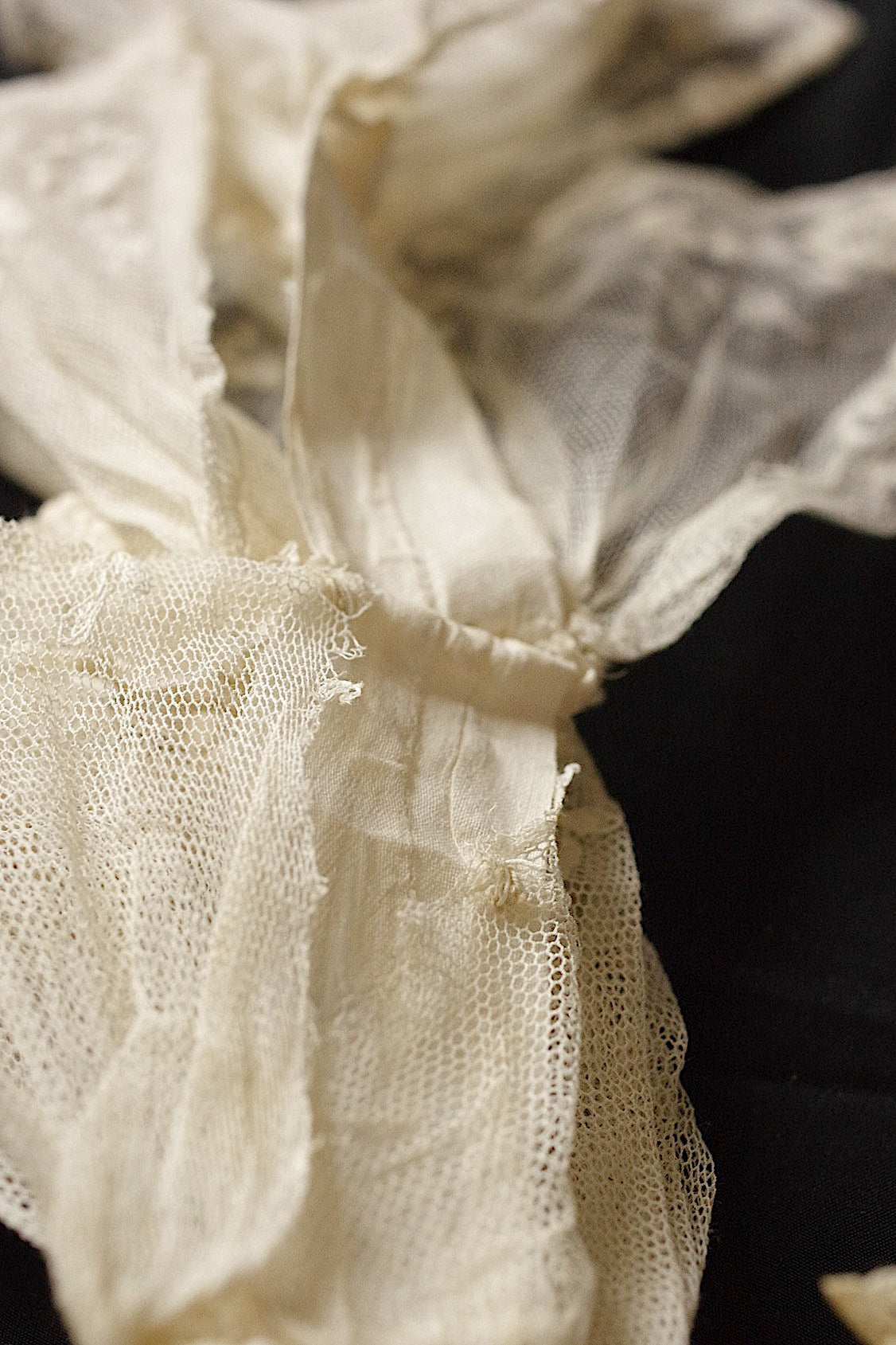 アンティークレース dentelle antique antique lace ジャボ .FR a l'epoque