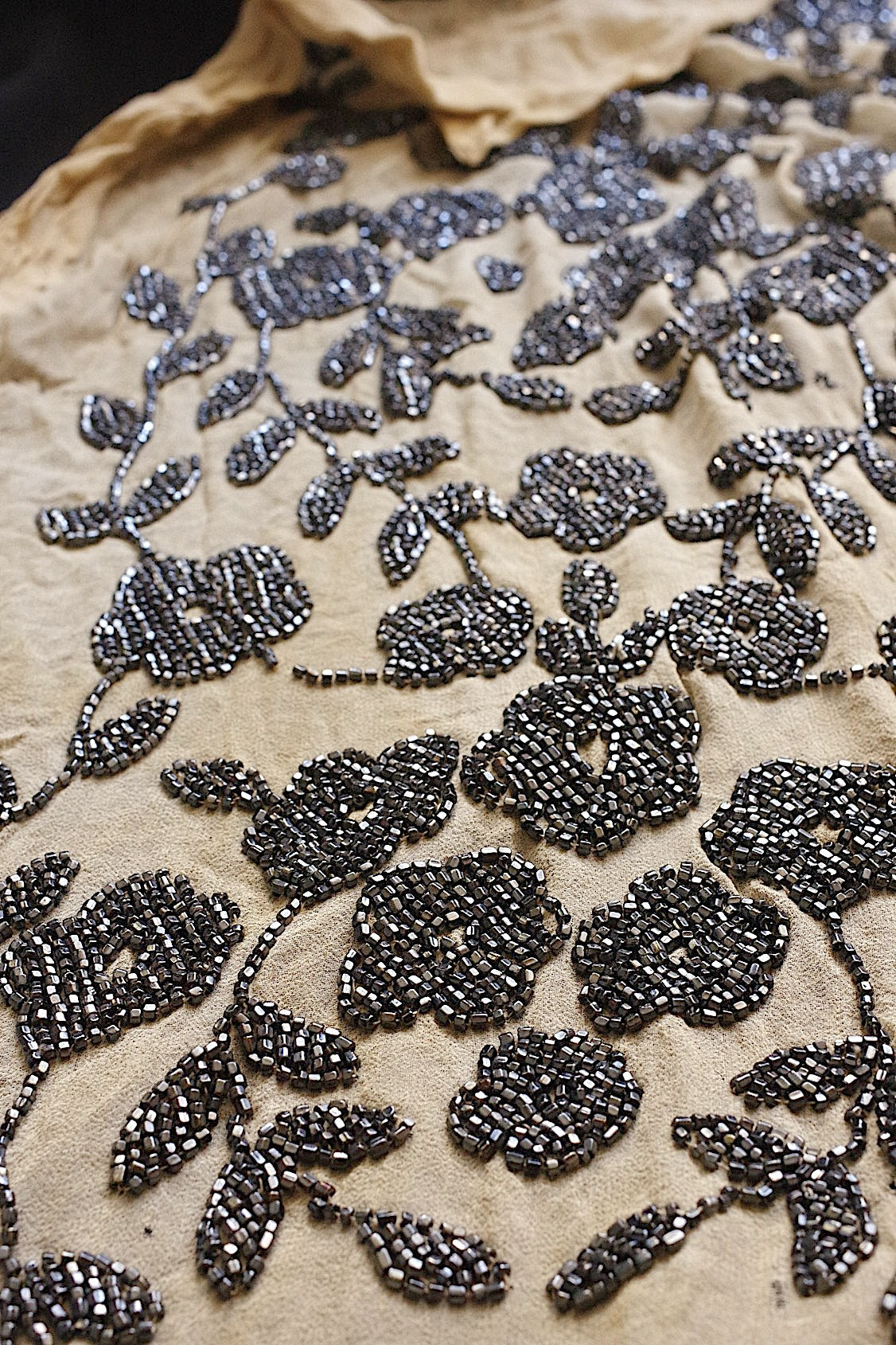 アンティークレース antique dentelle ビーズ刺繍 素材 .FR a l'epoque