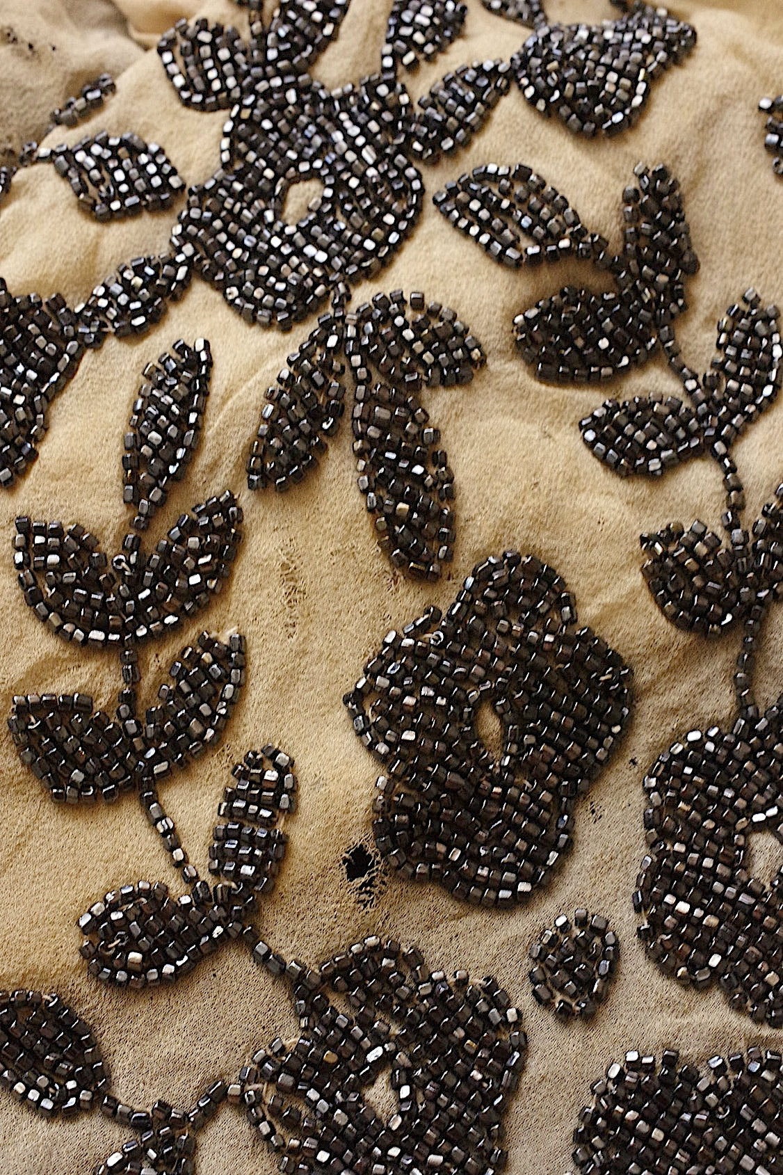 アンティークレース antique dentelle ビーズ刺繍 素材 .FR a l'epoque