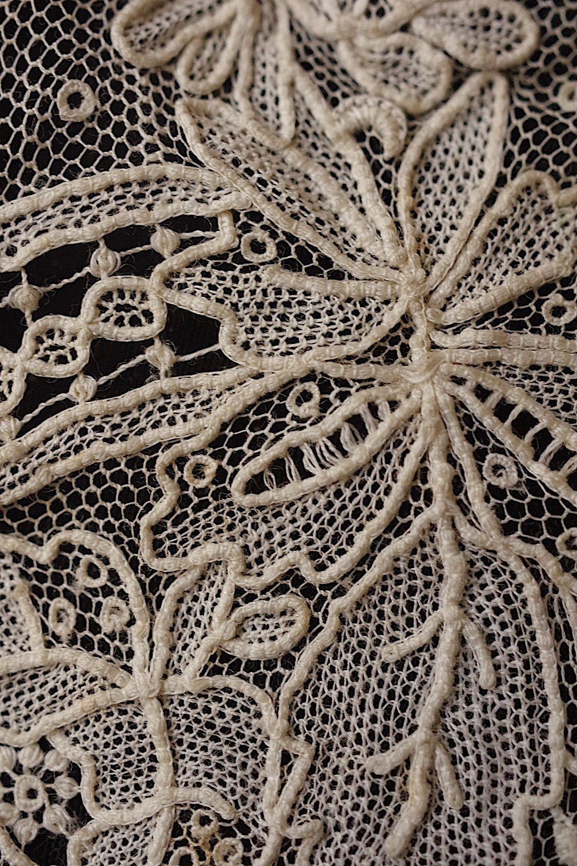 アンティークレース antique dentelle ニードルブリュクセル .FR a l'epoque