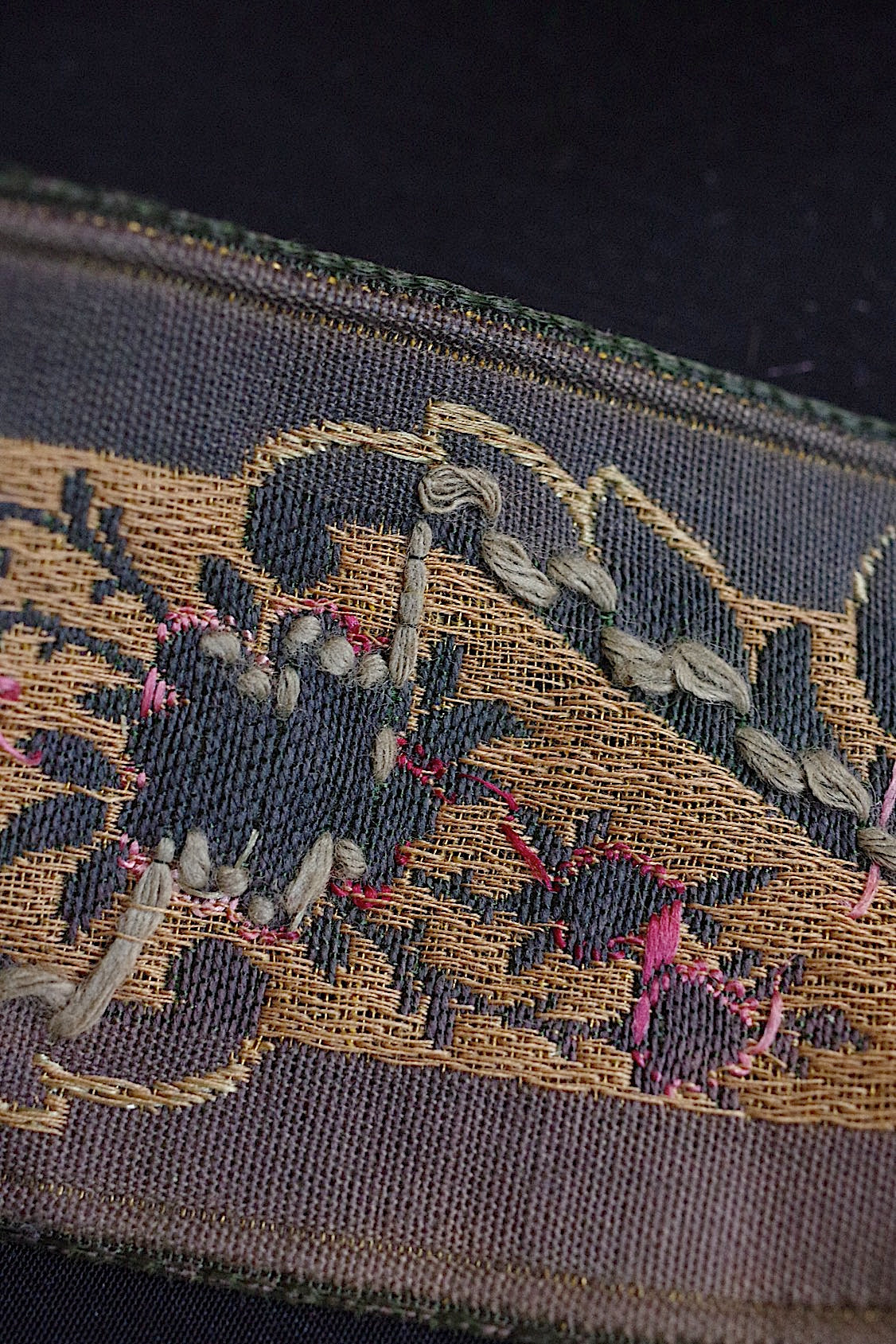 アンティークリボン ruban antique .FR a l'epoque