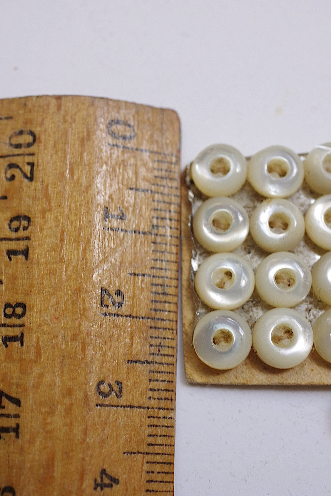 アンティークボタン bouton antique 小さなボタン1 .FR a l'epoque