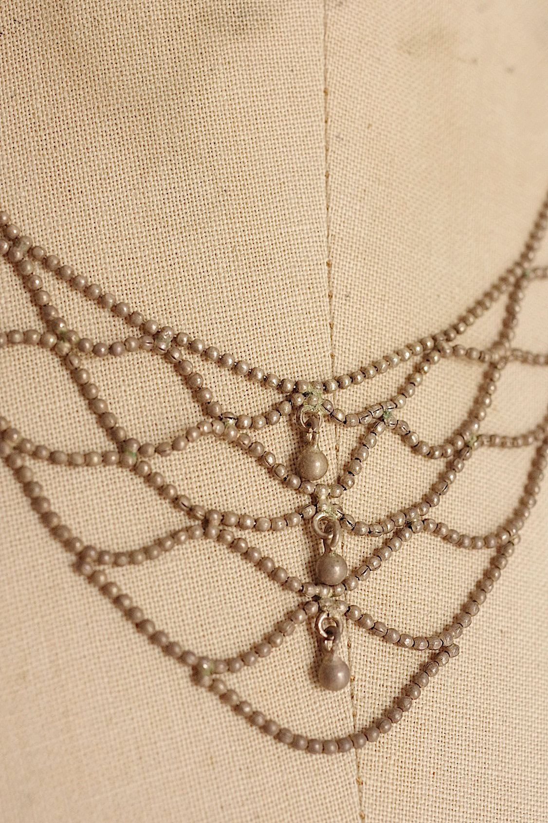 ヴィンテージアクセサリー collier vintage ヴィンテージチェーンネックレス .FR a l'epoque