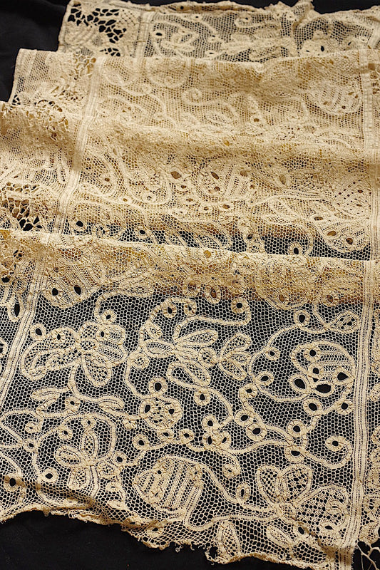 アンティークレース dentelle antique lace ブロードレース 135cm .FR a l'epoque