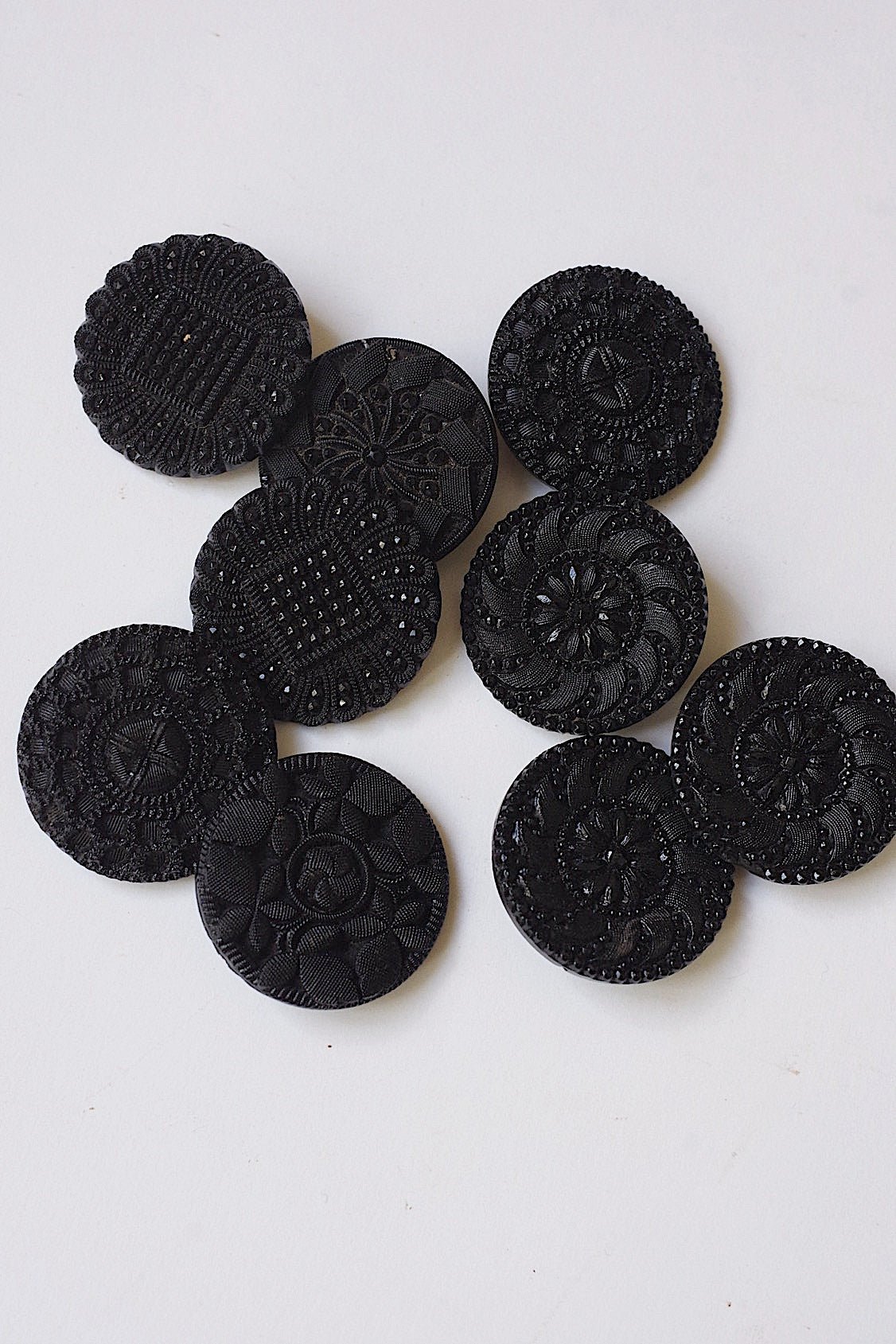 アンティークボタン antique boutton lots1 .FR a l'epoque