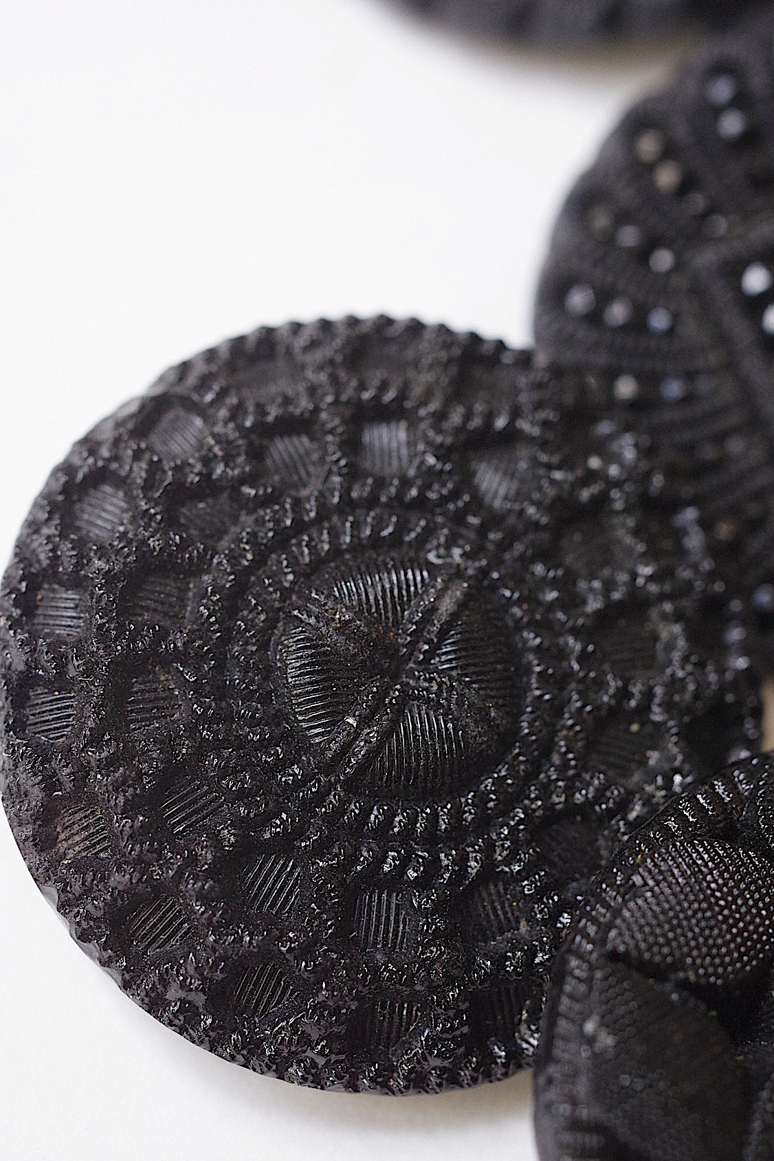 アンティークボタン antique boutton lots1 .FR a l'epoque