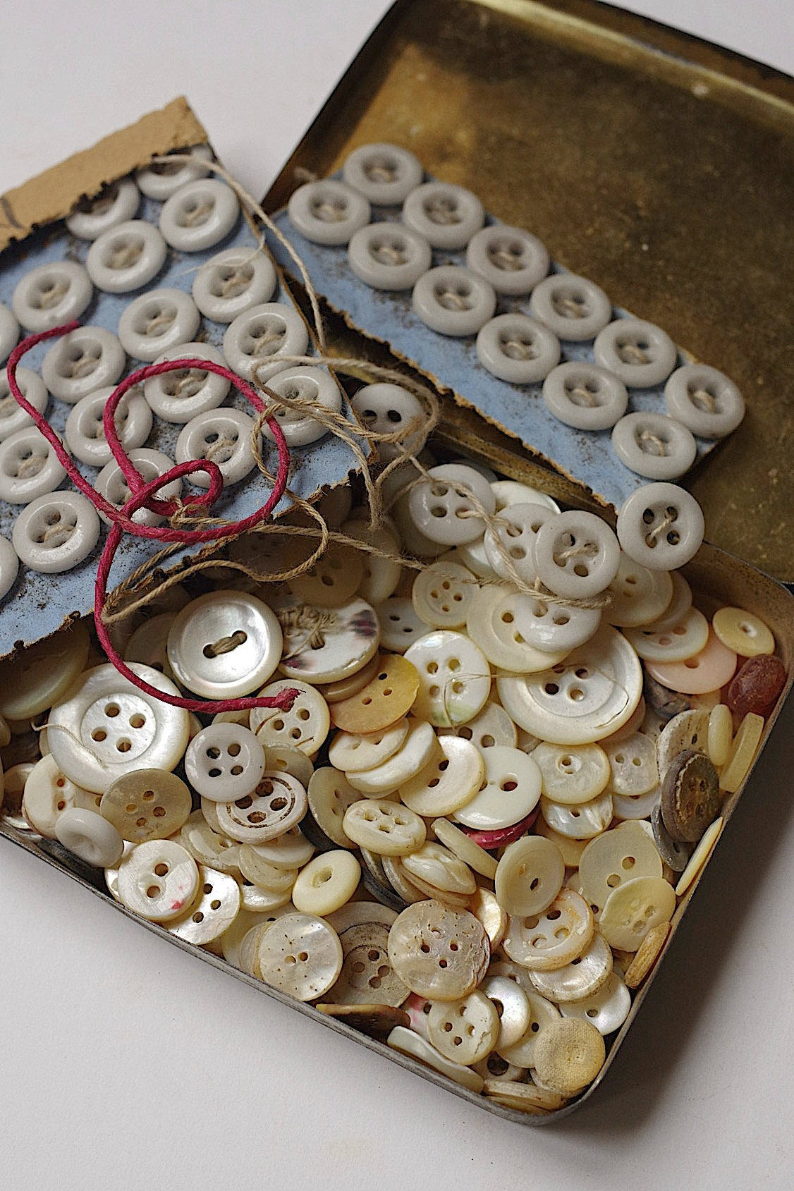 アンティークボタン antique boutton lots5 .FR a l'epoque