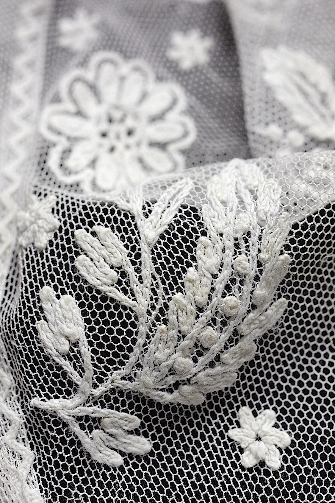 アンティークレース antique dentelle ボネ+ジャボ .FR a l'epoque