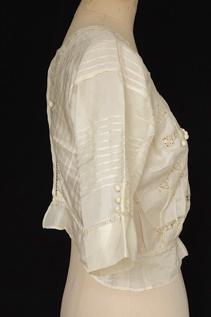 アンティークブラウス vêtement  antique blouse2 .FR a l'epoque