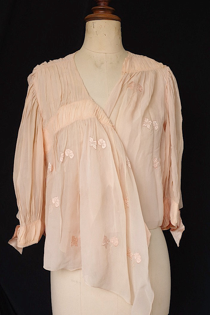 アンティークブラウス vêtement  antique blouse5 .FR a l'epoque