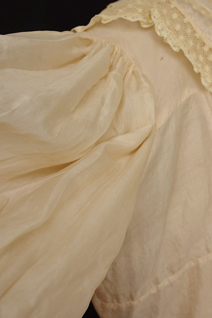 アンティークブラウス vêtement antique blouse6 .FR a l'epoque