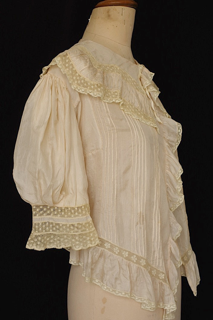 アンティークブラウス vêtement antique blouse6 .FR a l'epoque
