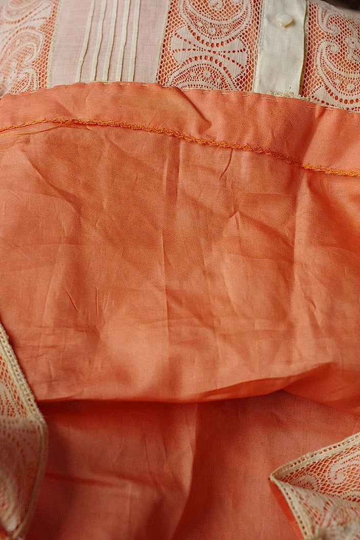 アンティークワンピース vêtement antique robe de chambre 4 .FR a l'epoque