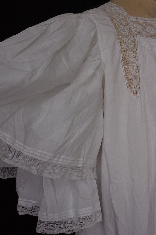 アンティークワンピース vêtement antique robe de chambre 5 .FR a l'epoque