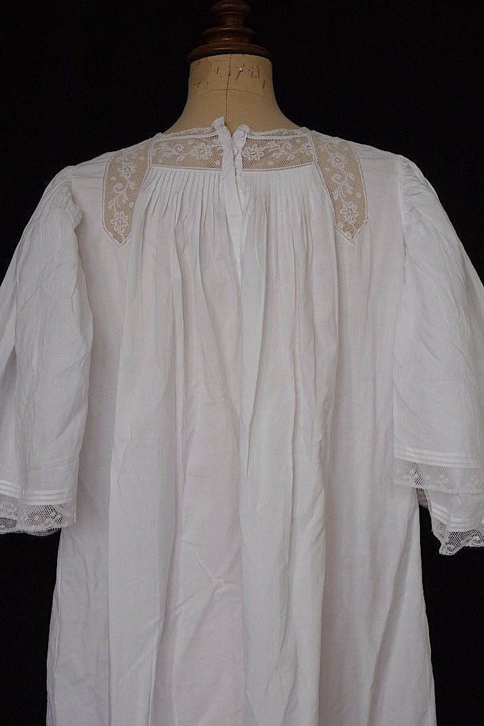 アンティークワンピース vêtement  antique robe de chambre 5 .FR a l'epoque
