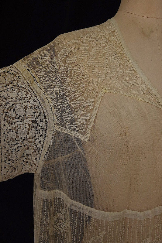 アンティークブラウス vêtement antique レース羽織 .FR a l'epoque