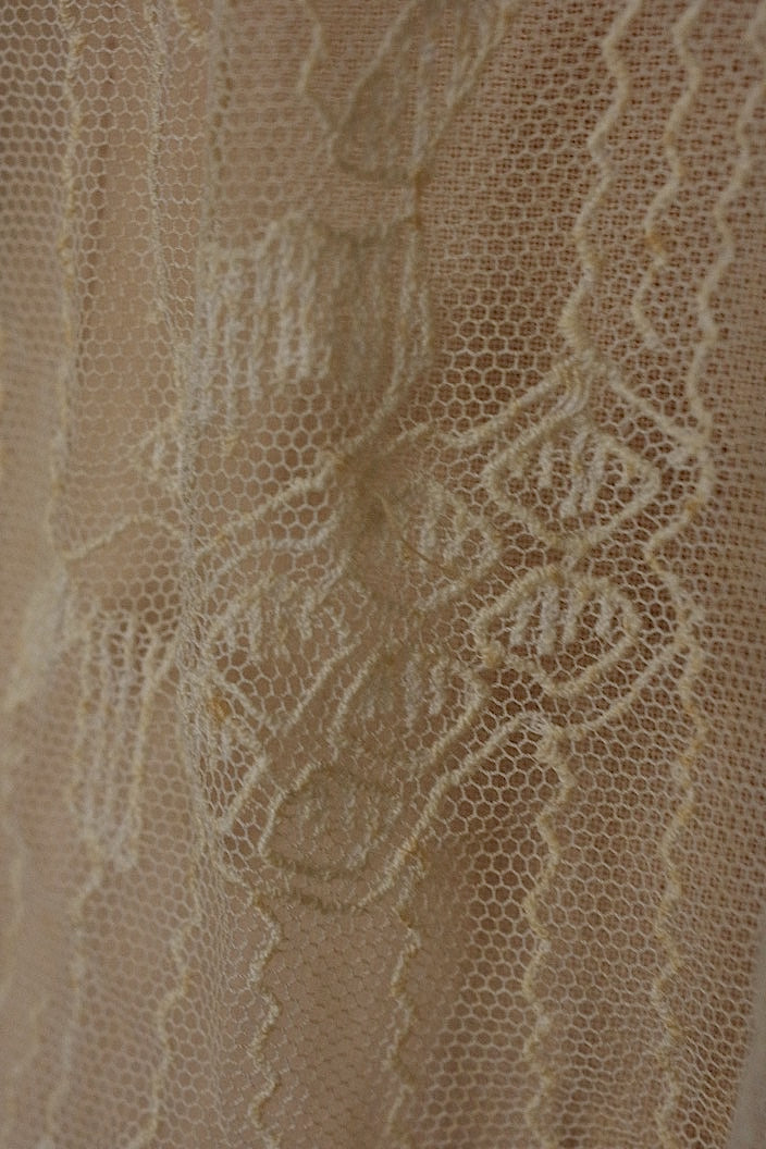 アンティークブラウス vêtement  antique レース羽織 .FR a l'epoque