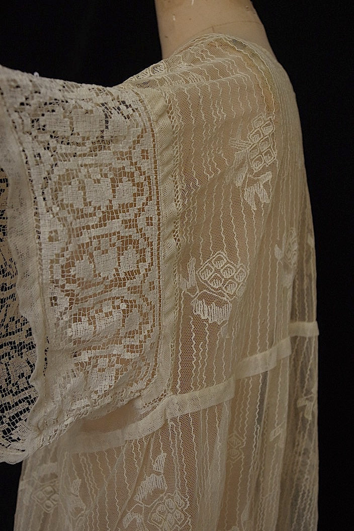 アンティークブラウス vêtement  antique レース羽織 .FR a l'epoque