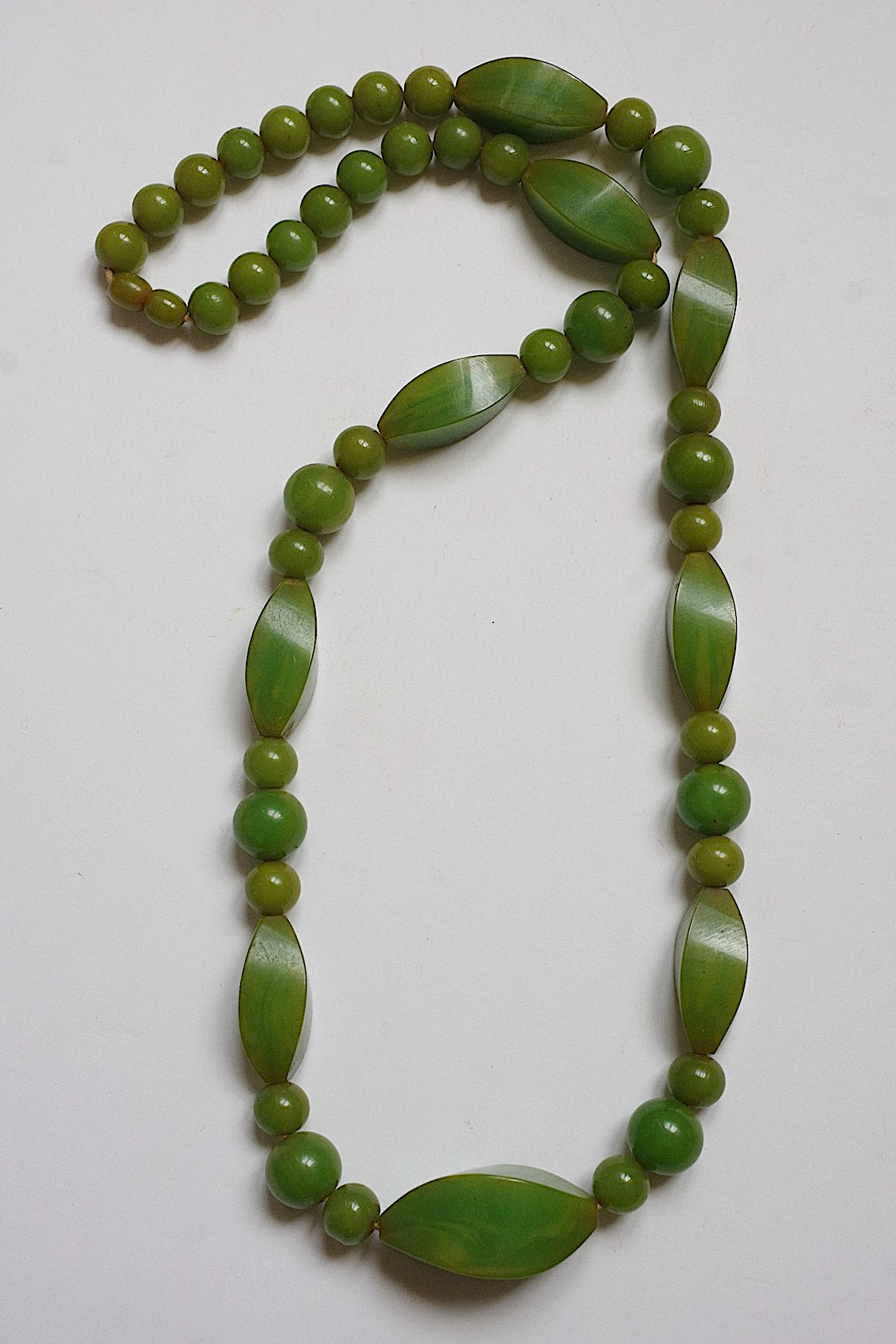 アンティークネックレス collier antique ベークライト .FR a l'epoque